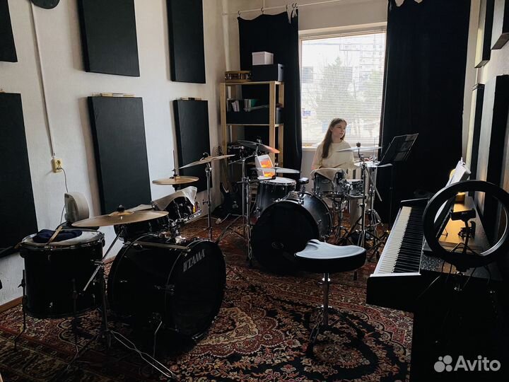 Уроки игры на барабанах