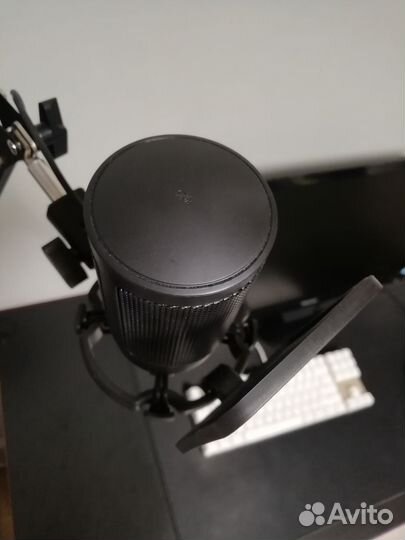 Fifine ampligame A6V стример микрофон