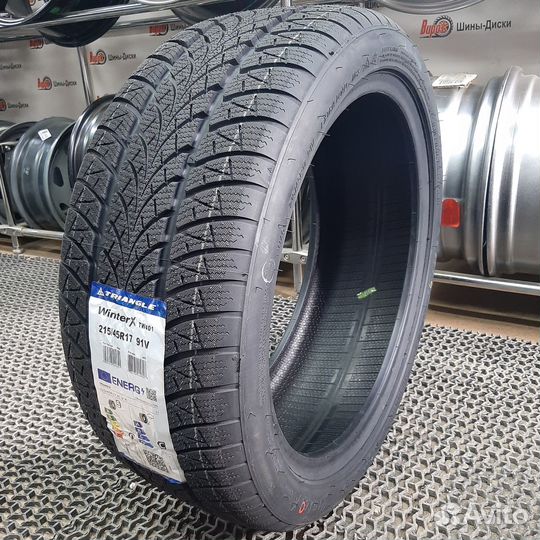 Triangle WinterX TW401 215/45 R17 91V