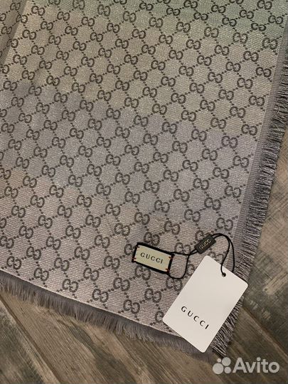 Платок шаль Gucci серый с люрексом полный комплект