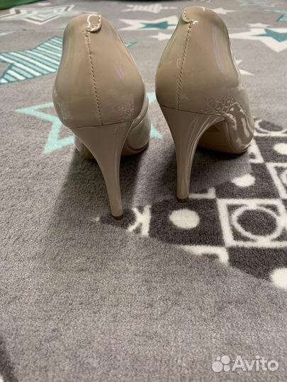 Туфли женские