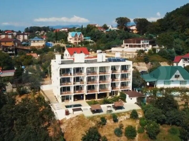 Гостиница, 933 м²