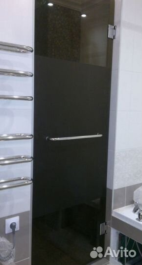 Стеклянные ограждения для душевой кабины