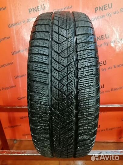 Pirelli Winter Sottozero 3 215/50 R18 92V