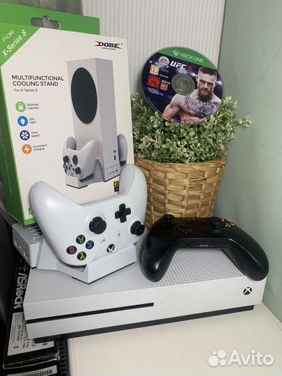 Xbox one s + Gamе Раss 4 месяца