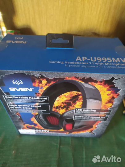 Игровые наушники с микрофоном