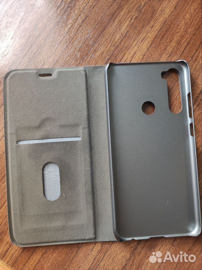 Чехол-книжка на Redmi Note 8