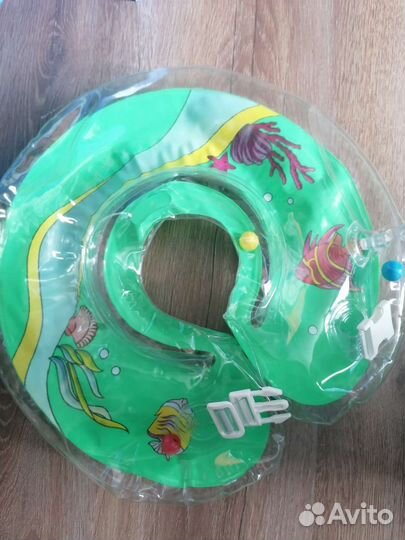 Круг на шею для купания