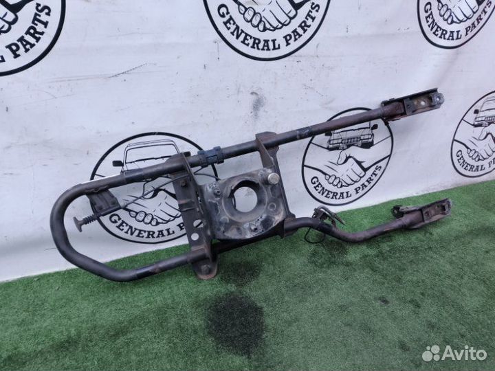 Крепление запасного колеса Toyota Hilux Surf