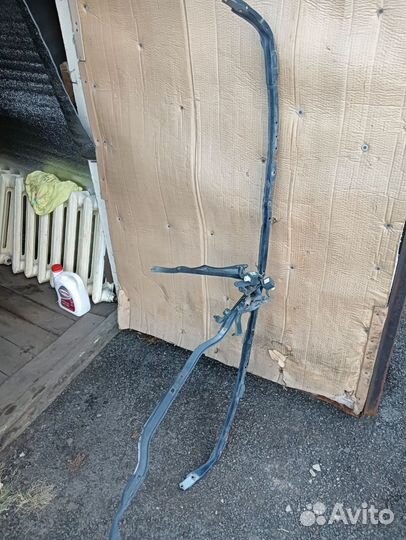 Продам планку под фары в сборе и редуктор