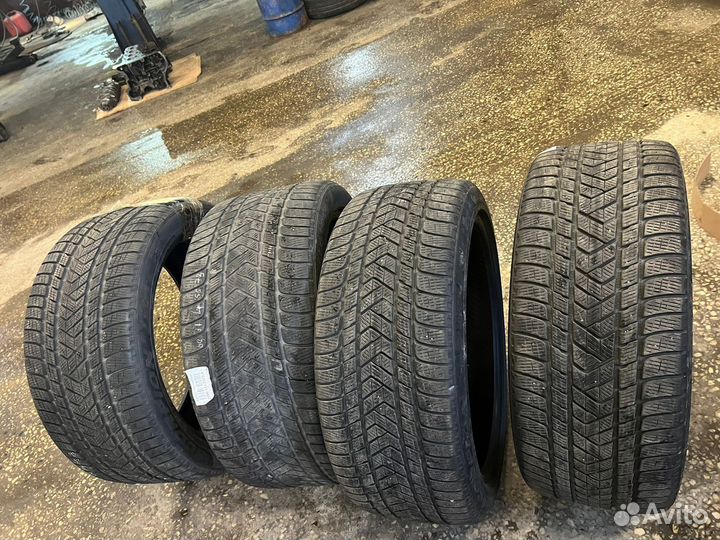 Pirelli Scorpion 325/35 R22 и 285/40 R22
