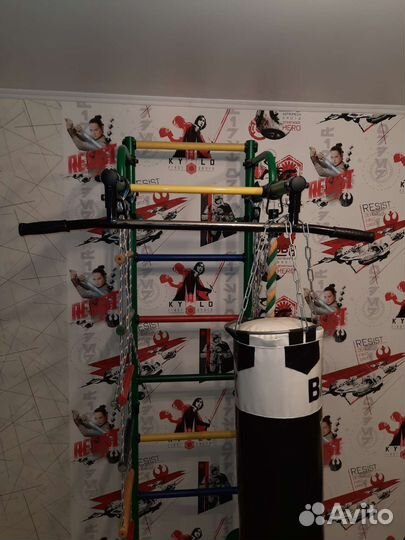 Шведская стенка с турником