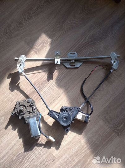 Стеклоподьемник