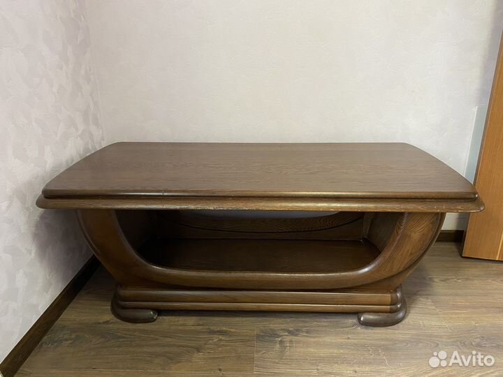 Журнальный столик из массива дуба