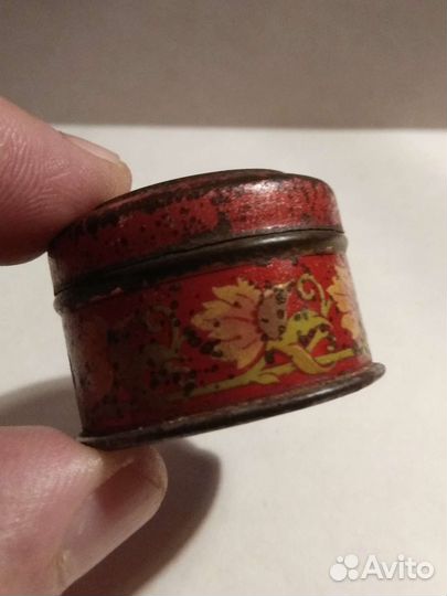 Баночка от губной памады. Царизм