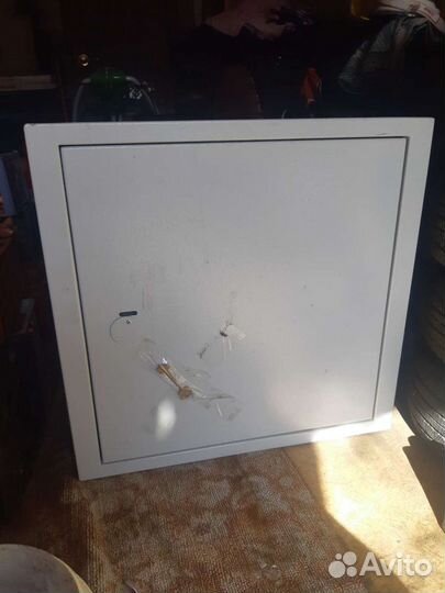 Шкаф распределительный настенный Усиленеый