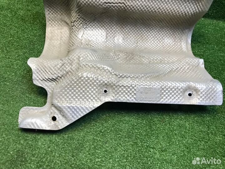 Экран тепловой Mercedes Glk