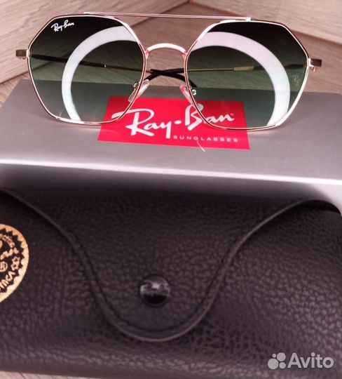 Очки солнцезащитные Ray-Ban RB 2302 New зелёные