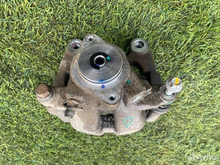 Тормозной суппорт задний левый Haval F7 универсал