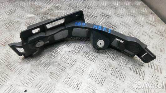 Крепление бампера переднее opel zafira B (HBR05HF0