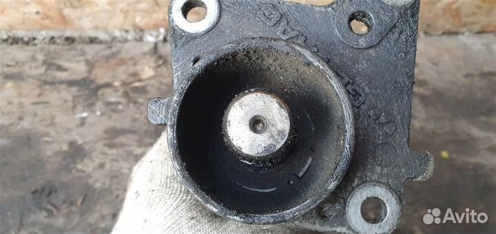 Полуось промежуточная (привод) Cadillac SRX 1 200