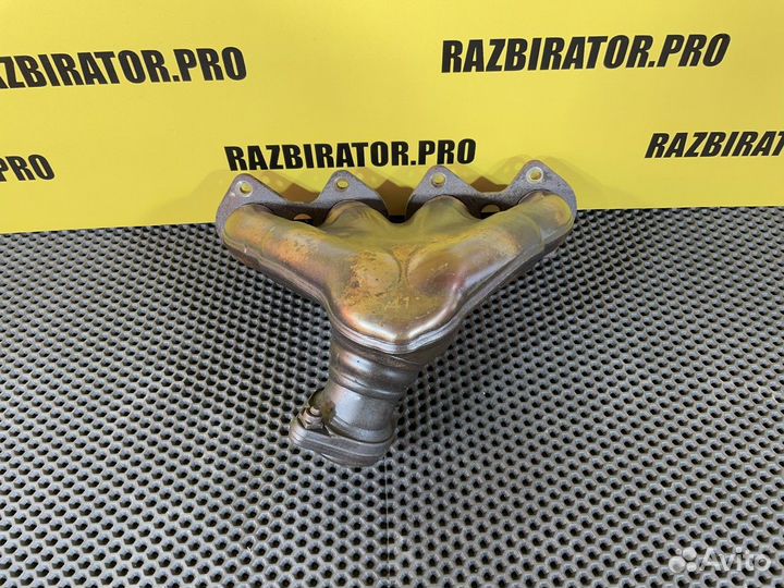 Коллектор выпускной Mercedes-Benz C-class