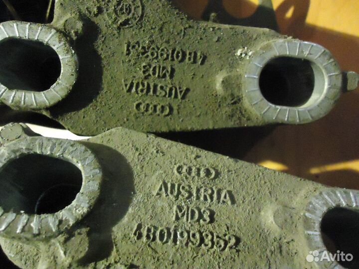 Кронштейн переднего стабилизатора Audi A4 B5