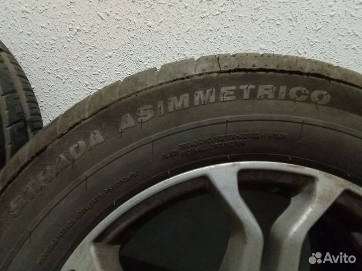 Viatti Strada Asimmetrico V-130 205/65 R15 V