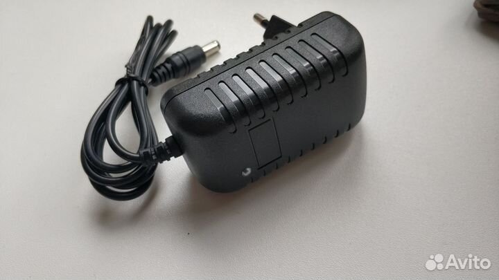 Новый Блок питания 3V - 1A (Разъём 5,5*2,5 мм)