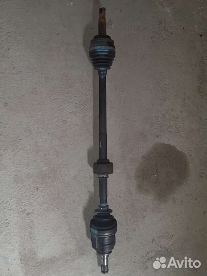 Привод правый Toyota avensis 250 объём 1.8