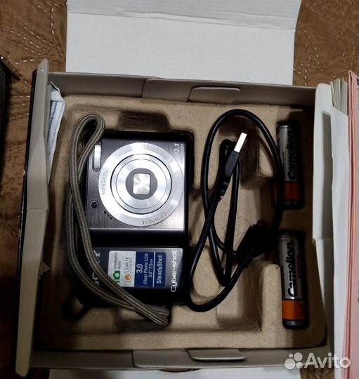 Цифровой фотоаппарат sony