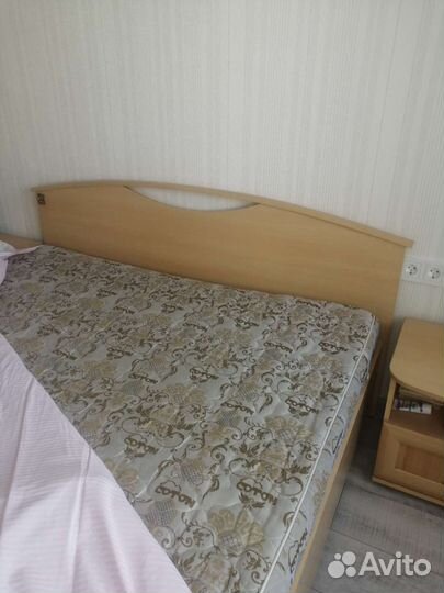 Спальный гарнитур