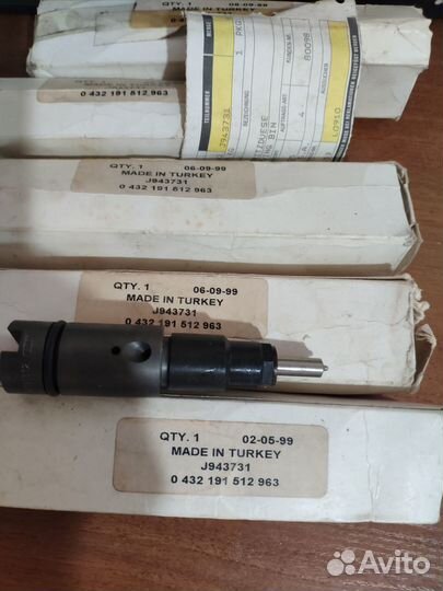 Форсунка топливная J943731