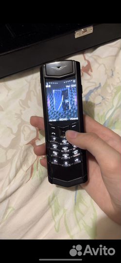 Vertu New Signature Touch Garnet Сalf, 4/64 ГБ