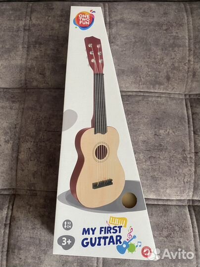 Детская гитара