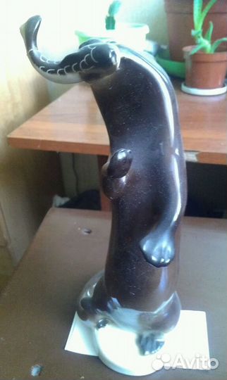 Фарфоровые статуэтки