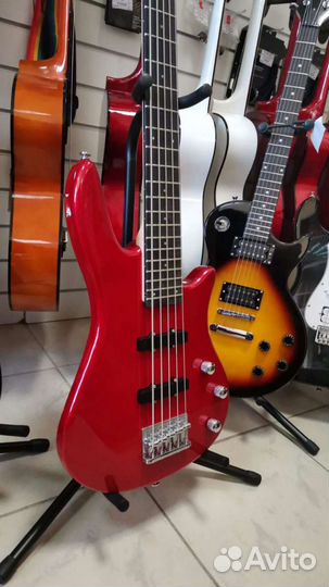 Бас-гитара 5-струнная в наличии