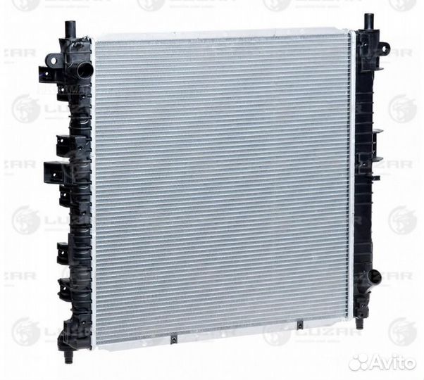 Luzar LRC 1750 Радиатор охл. для а/м SsangYong Kyr