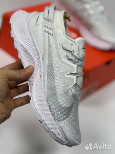 Кроссовки Nike Pegasus Trai luxe l (41-45) белые