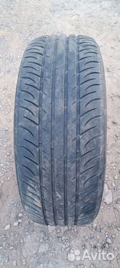 Kumho Ecsta SPT KU31 215/60 R16