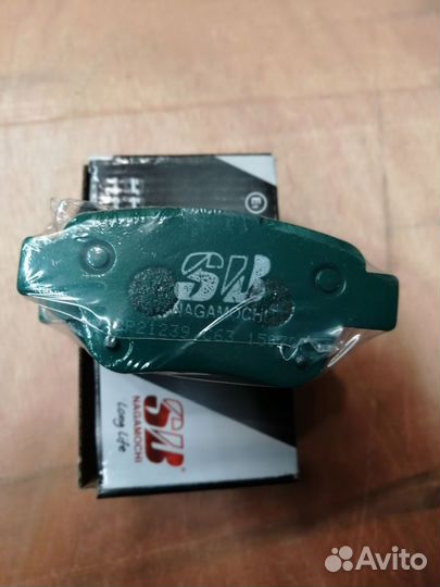 Колодки тормозные зад Toyota Avensis 03