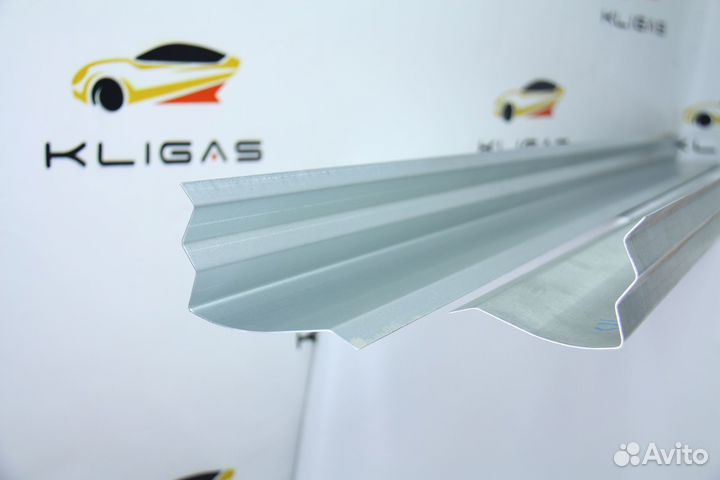 Ремонтный порог Mercedes Benz Sprinter 903