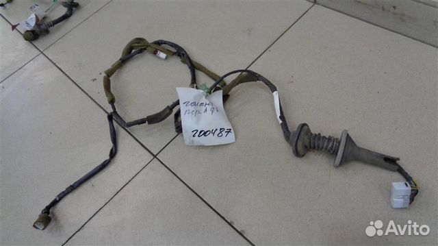 Проводка двери передней левой Mitsubishi Galant E