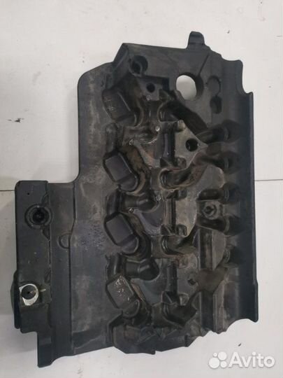 Декоративная крышка двигателя - Ford Transit