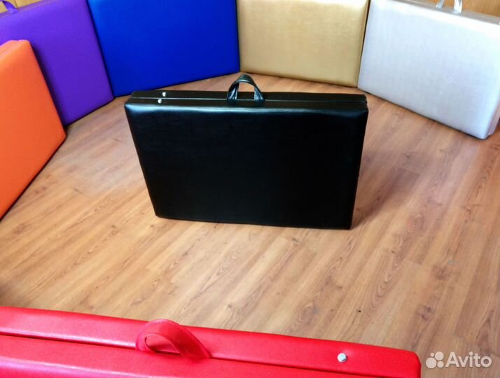 Массажный стол