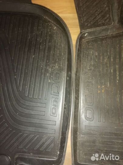 Автомобильные коврики резиновые Datsun