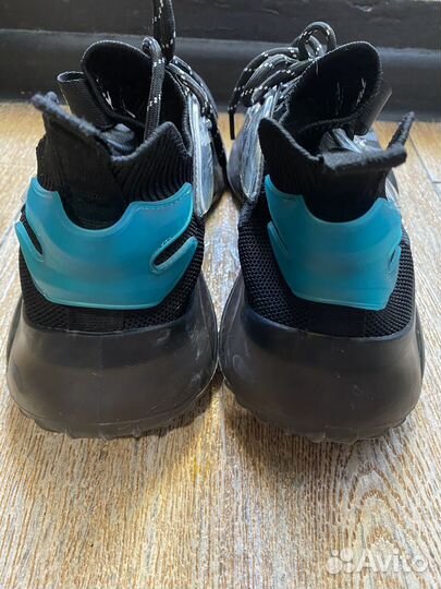 Кроссовки мужские на 42 размер