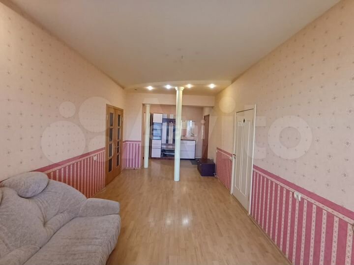 3-к. квартира, 83,9 м², 8/10 эт.