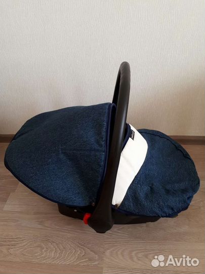 Переноска для детей в машину