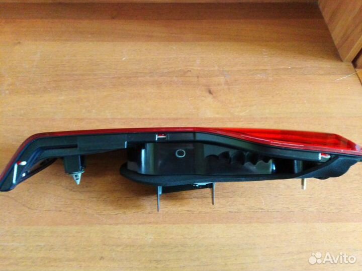 Фонарь внутренний задний левый Honda Accord Vi